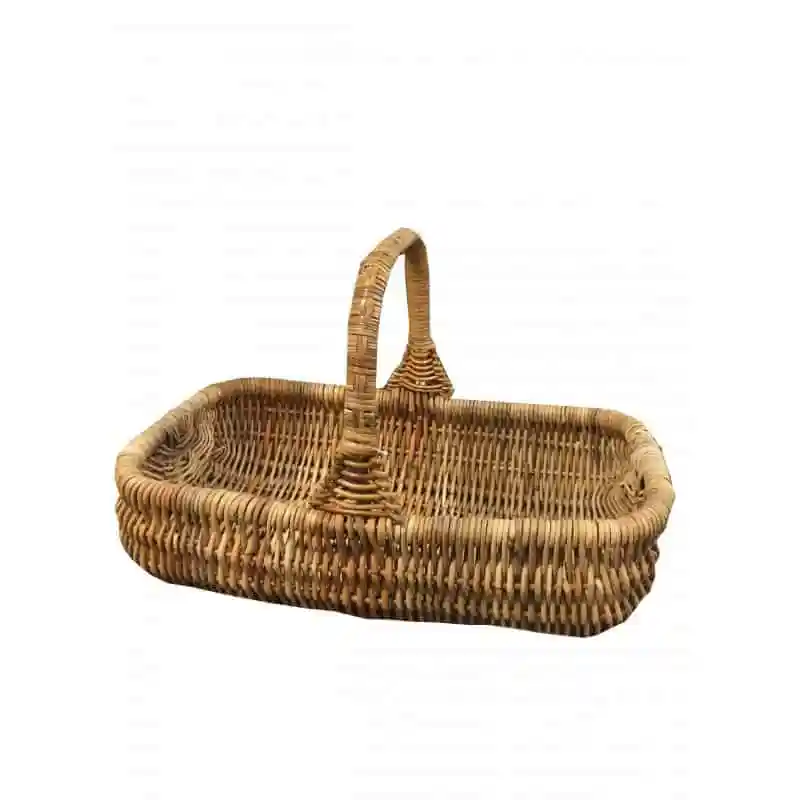 Panier rectangulaire en rotin